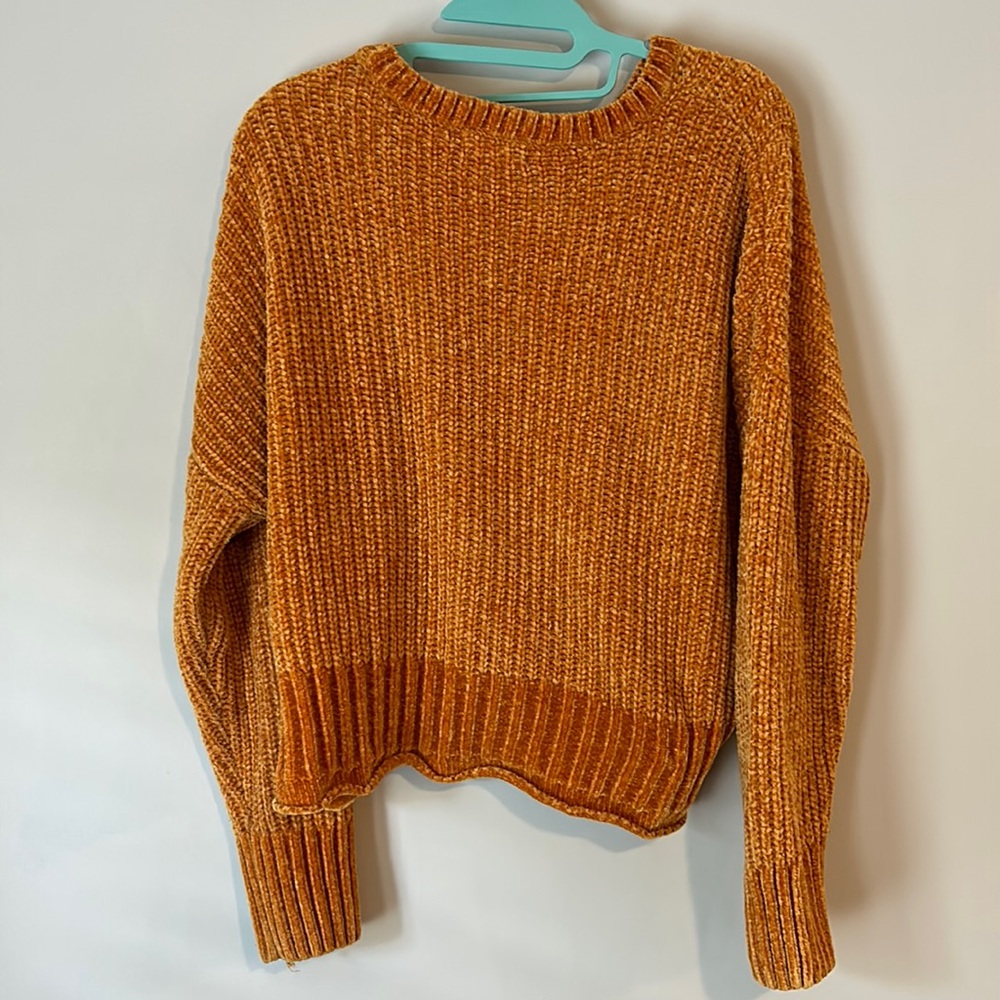 Burnt orange cropped sweater